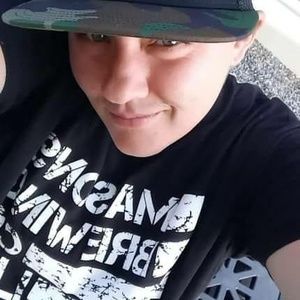 Meet your Posher, Krystal